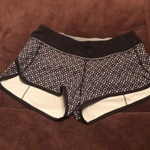 Lululemon size 4 shorts